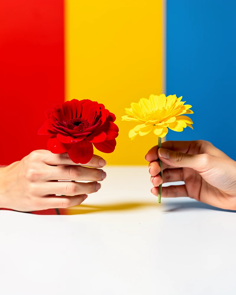 Gallery 01 · Hands (가상)
