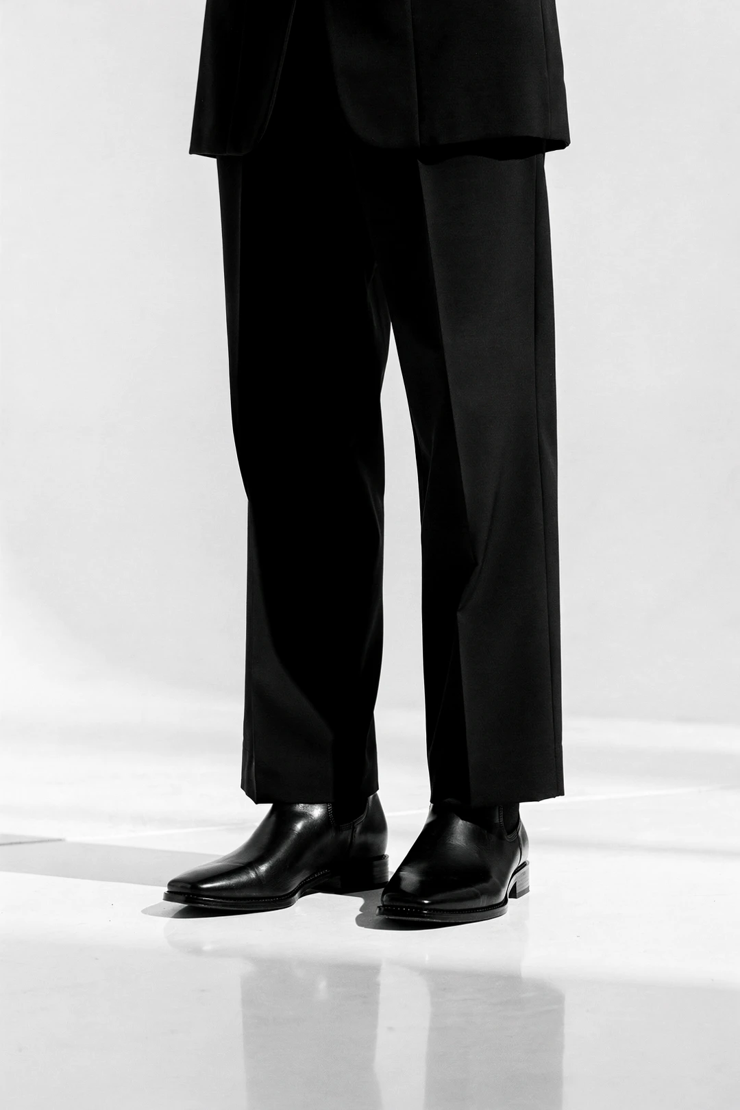 LOOK 02 — Wide Slacks (가상)